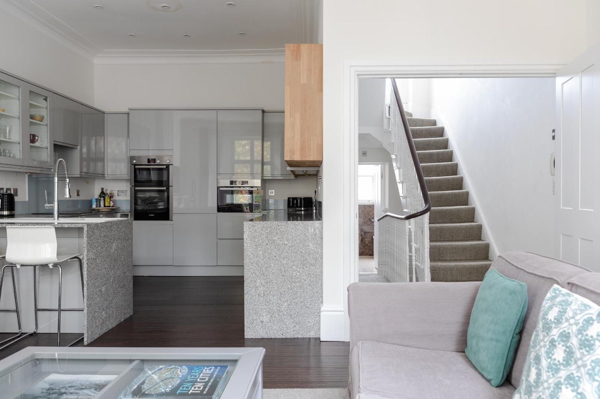 Number 53 - Stunning Maisonette With Parking In Kensington & Chelsea Londra Dış mekan fotoğraf