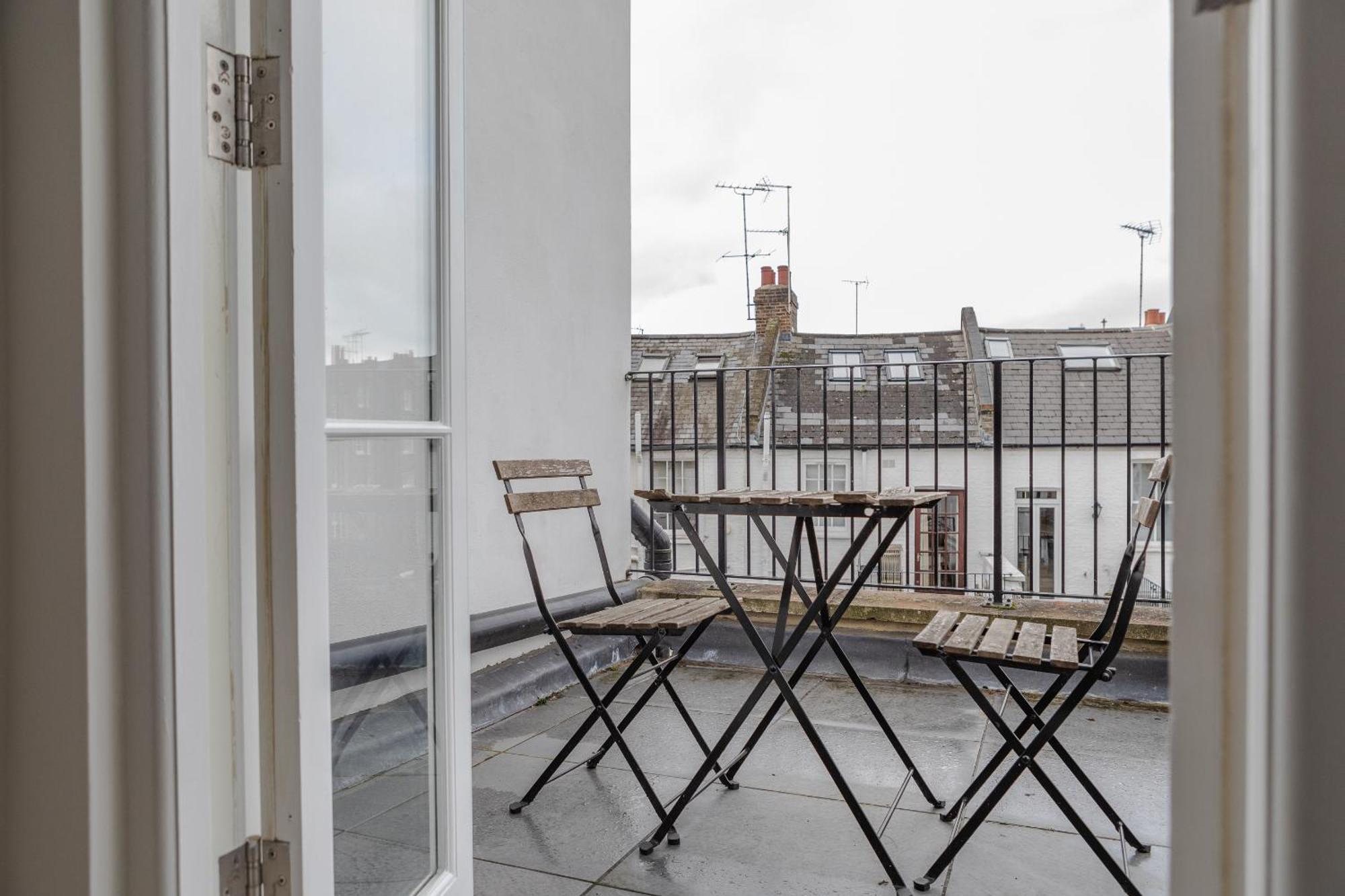 Number 53 - Stunning Maisonette With Parking In Kensington & Chelsea Londra Dış mekan fotoğraf